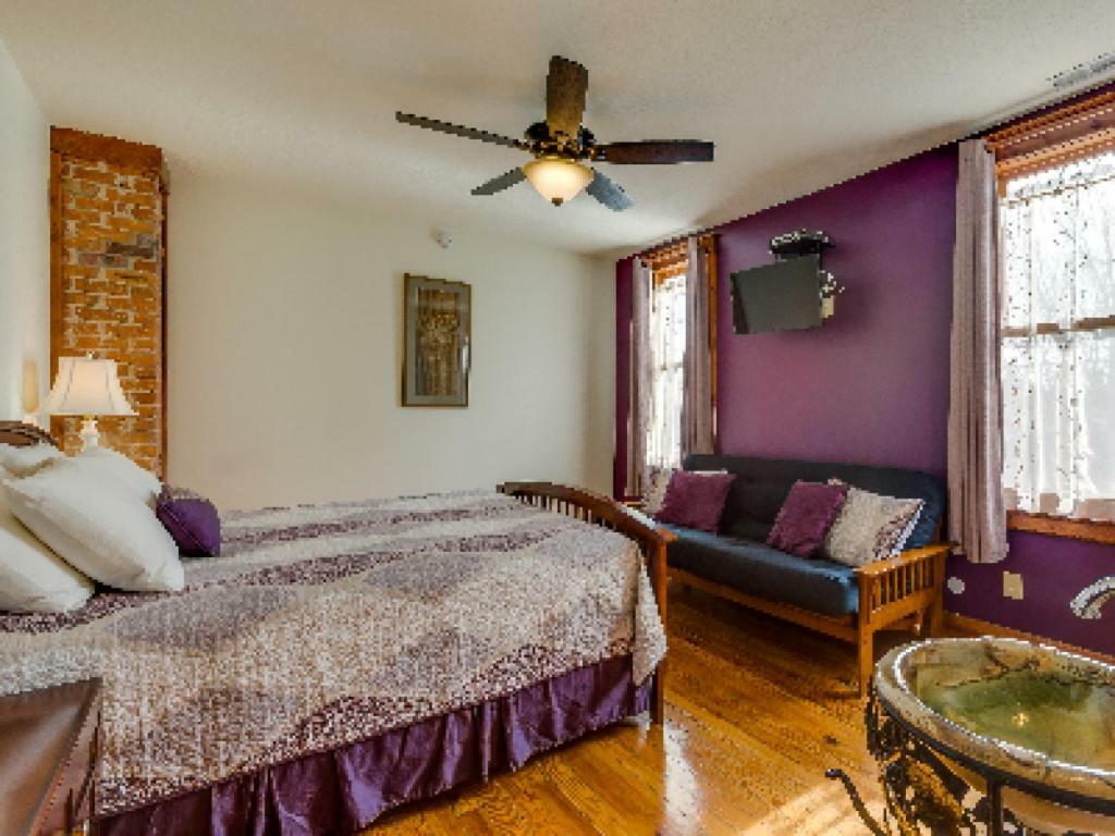 Persimmon Inn Bloomington Luaran gambar